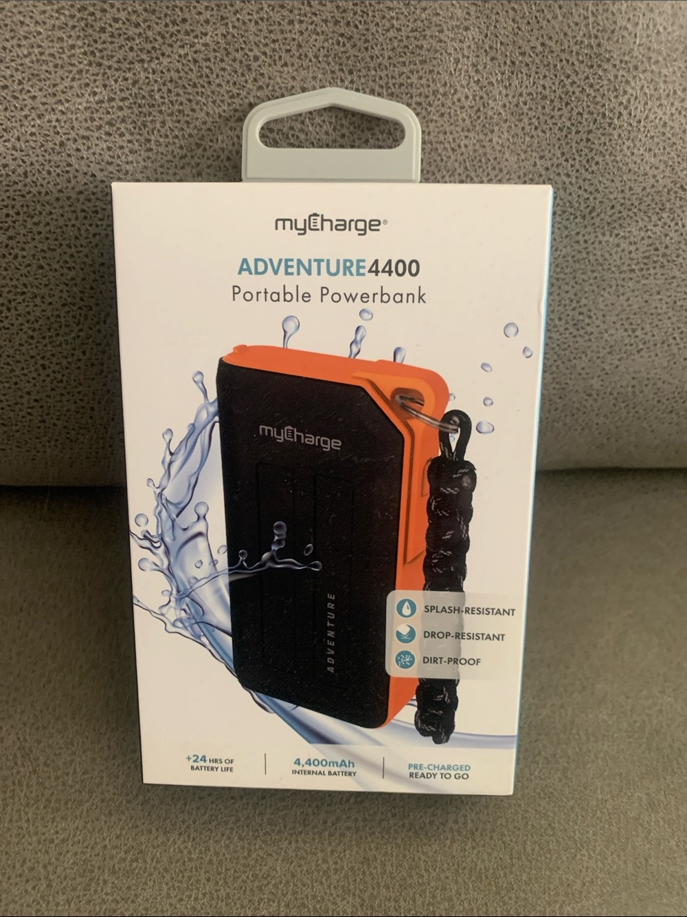 myCharge Adventure 4400 Portable Powerbank - Black & Orange